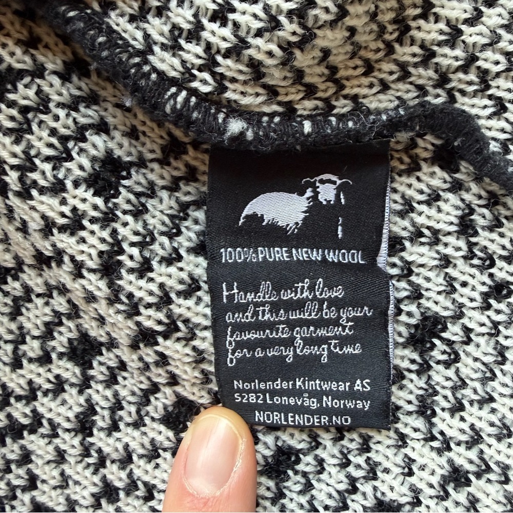 Norlender 100% Wool Black and White Patterned Women's Vest XXL - Picture 12 of 14